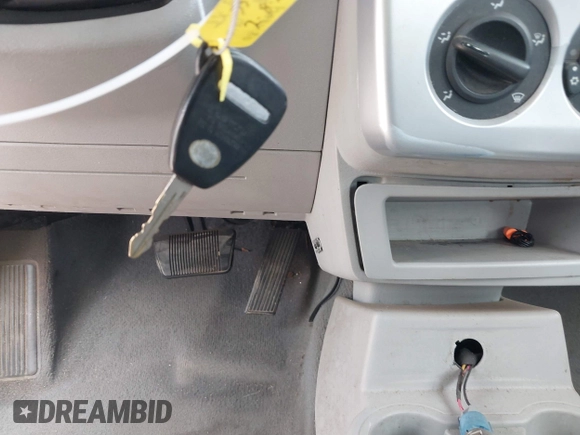 2008 Chrysler PT Cruiser with VIN 3A8FY48B98T130947, listed as a IAAI auction lot 41891693 with 127,960 mi miles and . Bid and sale history available at DreamBid. Image 11.
