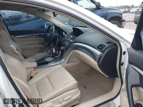 2010 Acura TL Technology z VIN 19UUA8F51AA020769, wystawiony jako IAAI lot #42173003 z przebiegiem 131 315 mil mil oraz . Historia ofert i sprzedaży dostępna na DreamBid. Obrazek 5.