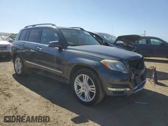 2015 Mercedes-Benz GLK 350 с VIN WDCGG8JB1FG423950, выставлен на аукционе Copart как лот 58440025 с пробегом 176 670 миль миль и Списание • Salvage title. История ставок и продаж доступна на DreamBid. Изображение 4.