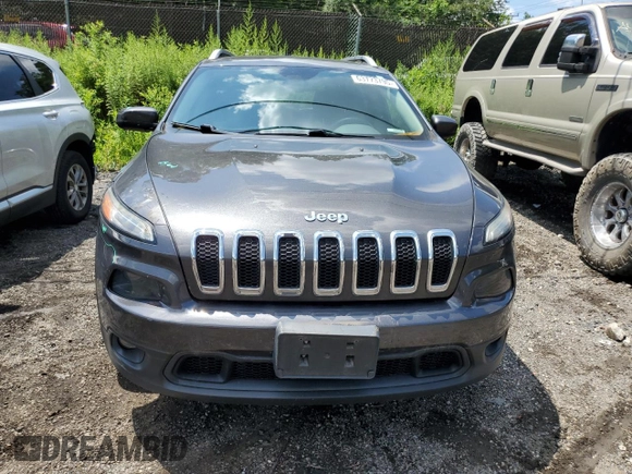 2016 Jeep Cherokee Altitude z VIN 1C4PJMCB3GW121564, wystawiony jako Copart lot #63773795 z przebiegiem 86 102 mil mil oraz Szkoda całkowita • Salvage title. Historia ofert i sprzedaży dostępna na DreamBid. Obrazek 5.