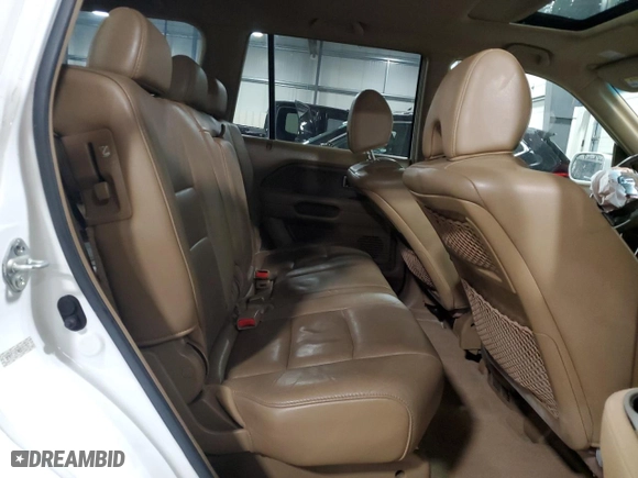 2008 Honda Pilot EX-L with VIN 5FNYF18748B001917, listed as a Copart auction lot 45223985 with 227,808 mi miles and Salvage Title. Bid and sale history available at carsss.com. Image 11.