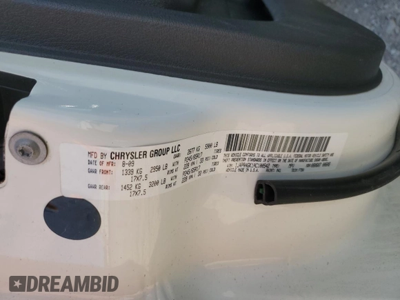 2010 Jeep Grand Cherokee Laredo with VIN 1J4PR4GK1AC100542, listed as a Copart auction lot 46047325 with 146,499 mi miles and Salvage Title. Bid and sale history available at carsss.com. Image 14.