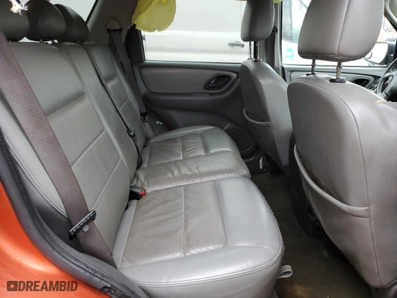 2007 Ford Escape XLT with VIN 1FMCU93137KA28475, listed as a Copart auction lot 47071585 with 192,128 mi miles and Salvage Title. Bid and sale history available at carsss.com. Image 11.