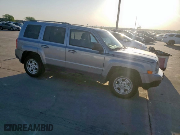 2016 Jeep Patriot Sport z VIN 1C4NJPBAXGD550603, wystawiony jako Copart lot #52354195 z przebiegiem 93 178 mil mil oraz Tytuł czysty. Historia ofert i sprzedaży dostępna na DreamBid. Obrazek 4.