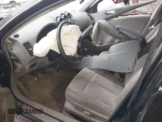 2009 Nissan Altima 2.5 z VIN 1N4AL21E59N543514, wystawiony jako IAAI lot #42012357 z przebiegiem 223 915 mil mil oraz . Historia ofert i sprzedaży dostępna na DreamBid. Obrazek 5.