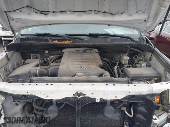 2012 Toyota Tundra z VIN 5TFUM5F11CX039386, wystawiony jako IAAI lot #41472576 z przebiegiem 213 295 mil mil oraz . Historia ofert i sprzedaży dostępna na DreamBid. Obrazek 10.