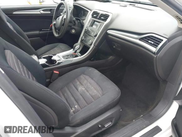 2016 Ford Fusion SE with VIN 3FA6P0H75GR118195, listed as a IAAI auction lot 41956743 with 175,544 mi miles. Bid and sale history available at carsss.com. Image 5.