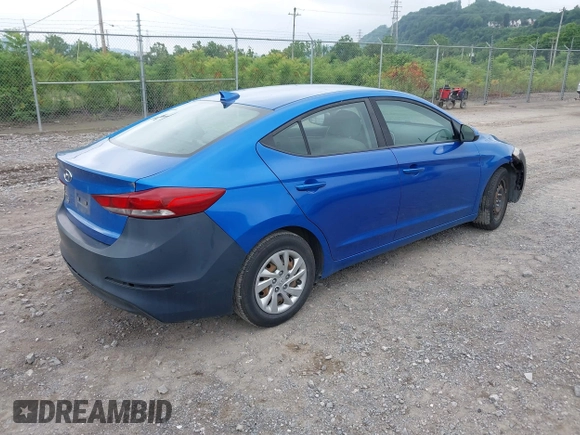 2017 Hyundai Elantra SE z VIN KMHD74LF0HU071915, wystawiony jako IAAI lot #42527992 z przebiegiem 148 885 mil mil oraz . Historia ofert i sprzedaży dostępna na DreamBid. Obrazek 4.