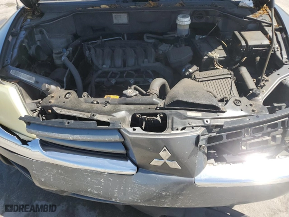 2005 Mitsubishi Endeavor XLS with VIN 4A4MM31S75E016612, listed as a Copart auction lot 49645595 with 164,434 mi miles and Salvage Title. Bid and sale history available at carsss.com. Image 12.