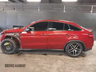 2019 Mercedes-Benz GLE 43 AMG z VIN 4JGED6EB2KA137456, wystawiony jako IAAI lot #41743235 z przebiegiem 81 210 mil mil oraz . Historia ofert i sprzedaży dostępna na DreamBid. Obrazek 15.