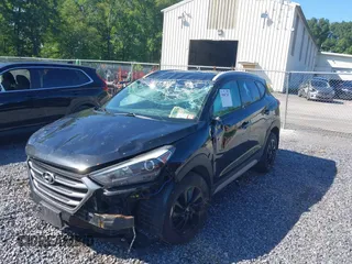 2017 Hyundai Tucson SE with VIN KM8J3CA41HU403662, listed as a IAAI auction lot 39867347 with 151,980 mi miles. Bid and sale history available at carsss.com. Image 6.