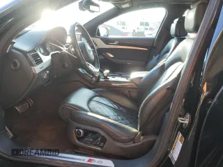 2017 Audi S8 z VIN WUAJ5AFD4HN900729, wystawiony jako Copart lot #41765255 z przebiegiem 95 974 mil mil oraz Szkoda całkowita • Salvage title. Historia ofert i sprzedaży dostępna na DreamBid. Obrazek 7.