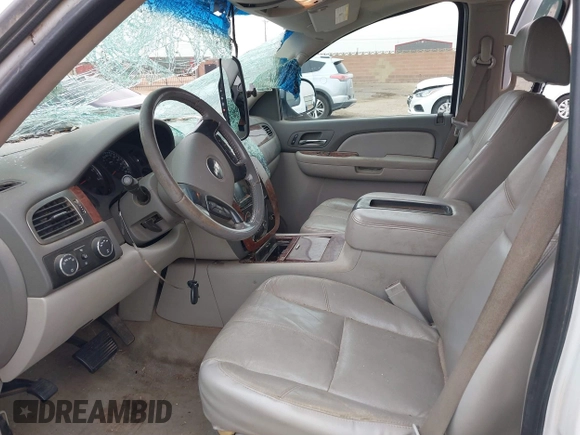2007 Chevrolet Tahoe LT z VIN 1GNFK13017R359487, wystawiony jako IAAI lot #41744464 z przebiegiem 207 832 mil mil oraz . Historia ofert i sprzedaży dostępna na DreamBid. Obrazek 5.