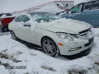 2012 Mercedes-Benz E 350 with VIN WDDKJ5KBXCF160377, listed as a IAAI auction lot 41547557 with 128,297 mi miles and . Bid and sale history available at DreamBid. Image 1.