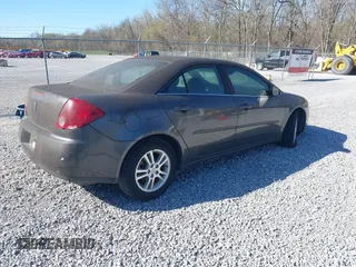 2005 Pontiac G6 with VIN 1G2ZG528X54155887, listed as a IAAI auction lot 41847177 with 118,816 mi miles and . Bid and sale history available at DreamBid. Image 4.