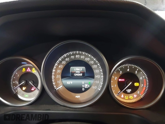 2016 Mercedes-Benz E 350 Luxury with VIN WDDHF8JB5GB259930, listed as a IAAI auction lot 41815019 with 124,265 mi miles and . Bid and sale history available at DreamBid. Image 7.