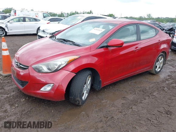 2013 Hyundai Elantra GLS с VIN KMHDH4AE6DU945363, выставлен на аукционе IAAI как лот 42333573 с пробегом 123 417 миль миль и . История ставок и продаж доступна на DreamBid. Изображение 2.