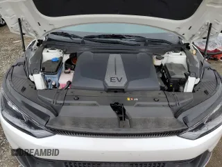 2024 Kia EV6 Light with VIN KNDC34LB5R5205287, listed as a Copart auction lot 48258725 with 10,246 mi miles and Salvage Title. Bid and sale history available at carsss.com. Image 12.