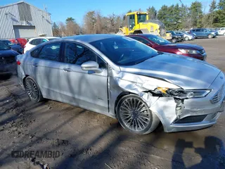 2018 Ford Fusion Energi SE with VIN 3FA6P0PU0JR164192, listed as a IAAI auction lot 41821301 with 114,141 mi miles. Bid and sale history available at carsss.com. Image 13.