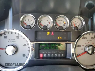 2008 Ford F-350 XL с VIN 1FTWW33R78EE52031, выставлен на аукционе Copart как лот 59786435 с пробегом 259 671 миль миль и Чистый • Clean title. История ставок и продаж доступна на DreamBid. Изображение 9.