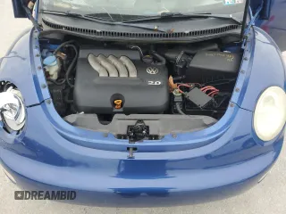 2004 Volkswagen New Beetle Coupe GLS with VIN 3VWCK31C04M409620, listed as a Copart auction lot 45214295 with 131,602 mi miles and Salvage Title. Bid and sale history available at carsss.com. Image 12.