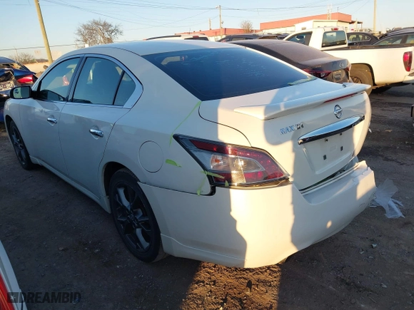 2012 Nissan Maxima 3.5 S with VIN 1N4AA5AP4CC828460, listed as a IAAI auction lot 41420607 with 174,014 mi miles. Bid and sale history available at carsss.com. Image 3.
