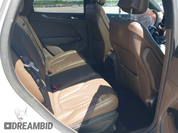 2018 Lincoln MKC Reserve with VIN 5LMCJ3C99JUL32057, listed as a IAAI auction lot 41983726 with 103,222 mi miles and . Bid and sale history available at DreamBid. Image 8.