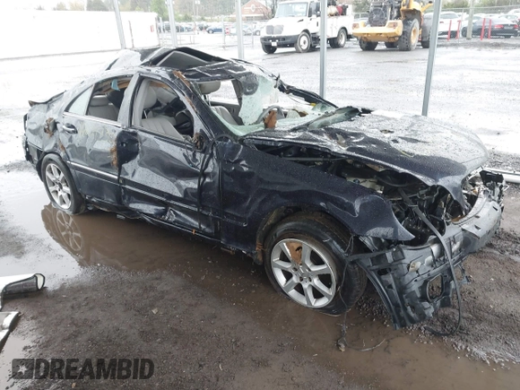 2007 Mercedes-Benz C 280 Luxury с VIN WDBRF54H77A936185, выставлен на аукционе IAAI как лот 42009730 с пробегом Не указан миль и . История ставок и продаж доступна на DreamBid. Изображение 1.