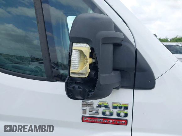 2017 Ram ProMaster Cargo with VIN 3C6TRVAG8HE511963, listed as a IAAI auction lot 42175541 with 220,438 mi miles and . Bid and sale history available at DreamBid. Image 18.