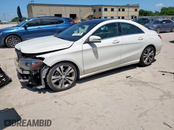 2014 Mercedes-Benz CLA 250 with VIN WDDSJ4EB8EN040382, listed as a Copart auction lot 61055185 with 76,380 mi miles and Salvage title. Bid and sale history available at DreamBid. Image 1.