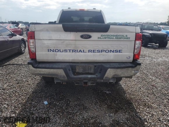 2020 Ford F-250 XL with VIN 1FT7W2BT4LED53378, listed as a Copart auction lot 62114495 with 96,636 mi miles and Salvage title. Bid and sale history available at DreamBid. Image 6.