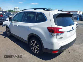 2023 Subaru Forester Limited с VIN JF2SKAPC8PH431840, выставлен на аукционе IAAI как лот 42308315 с пробегом 12 143 миль миль и . История ставок и продаж доступна на DreamBid. Изображение 3.