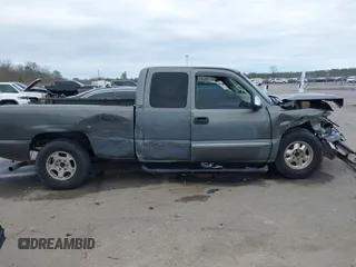2002 GMC Sierra 1500 SLE z VIN 2GTEC19T121214213, wystawiony jako IAAI lot #41317517 z przebiegiem 209 031 mil mil oraz . Historia ofert i sprzedaży dostępna na DreamBid. Obrazek 13.