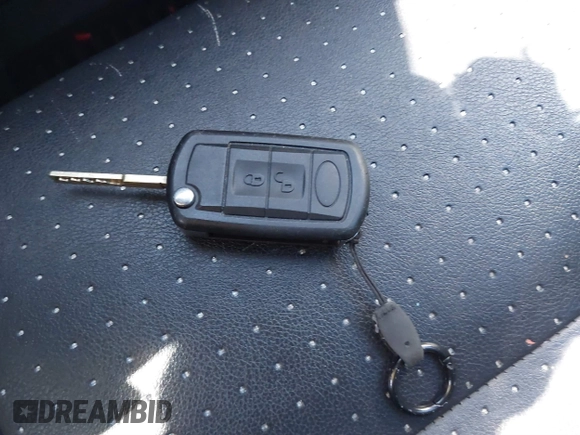 2006 Land Rover Range Rover Sport SC with VIN SALSH23466A930184, listed as a IAAI auction lot 41827136 with 127,374 mi miles and . Bid and sale history available at DreamBid. Image 11.