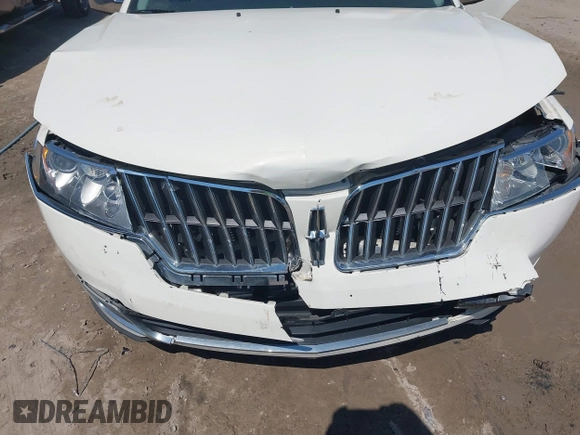 2012 Lincoln MKZ with VIN 3LNHL2GC0CR820925, listed as a IAAI auction lot 42659891 with 89,315 mi miles and . Bid and sale history available at DreamBid. Image 6.