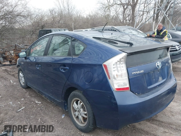 2010 Toyota Prius II with VIN JTDKN3DU8A0212722, listed as a IAAI auction lot 41885429 with 196,645 mi miles. Bid and sale history available at carsss.com. Image 3.