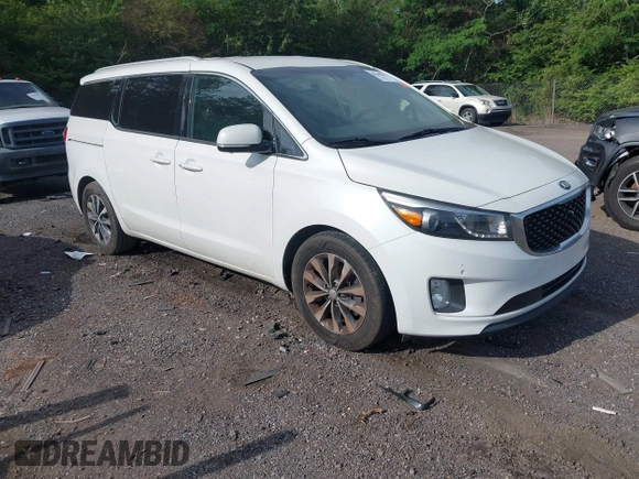 2016 Kia Sedona SX with VIN KNDMC5C12G6141461, listed as a IAAI auction lot 42200862 with 183,859 mi miles and . Bid and sale history available at carsss.com. Image 1.