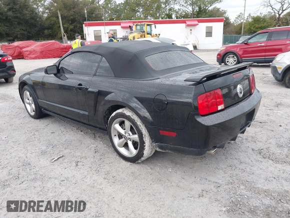 2007 Ford Mustang GT Deluxe with VIN 1ZVHT85H275363238, listed as a IAAI auction lot 41391726 with 203,700 mi miles and . Bid and sale history available at carsss.com. Image 3.
