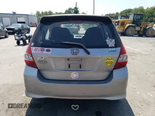 2007 Honda Fit Sport with VIN JHMGD38657S058051, listed as a Copart auction lot 69014644 with 189,714 mi miles and Salvage Title. Bid and sale history available at carsss.com. Image 6.