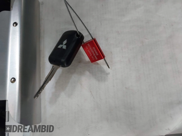 2022 Mitsubishi Mirage ES z VIN ML32FUFJXNHF02026, wystawiony jako IAAI lot #40690424 z przebiegiem 50 638 mil mil oraz . Historia ofert i sprzedaży dostępna na DreamBid. Obrazek 11.