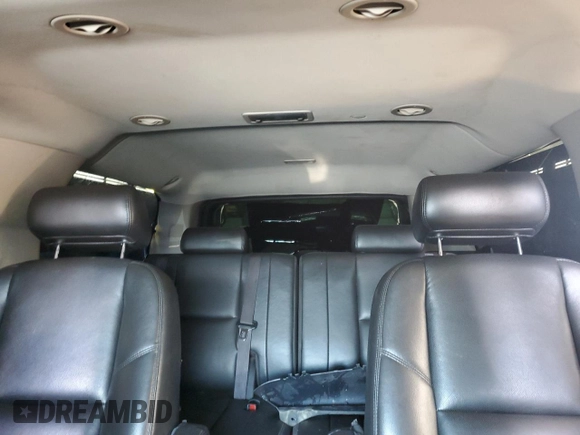 2010 Chevrolet Suburban LTZ with VIN 1GNUKKE39AR276692, listed as a Copart auction lot 75541044 with 175,889 mi miles and Salvage Title. Bid and sale history available at carsss.com. Image 10.