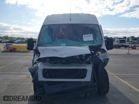 2019 Ram ProMaster Cargo with VIN 3C6TRVBG2KE553793, listed as a IAAI auction lot 42028590 with 72,714 mi miles and . Bid and sale history available at DreamBid. Image 6.