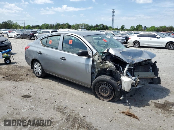 2014 Nissan Versa S with VIN 3N1CN7AP5EL864820, listed as a Copart auction lot 53992555 with 0 mi miles and Salvage Title. Bid and sale history available at carsss.com. Image 4.