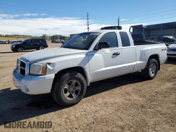 2006 Dodge Dakota SLT with VIN 1D7HW42K86S609668, listed as a Copart auction lot 80587354 with 238,688 mi miles and Salvage Title. Bid and sale history available at carsss.com. Image 1.
