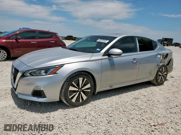 2021 Nissan Altima SV with VIN 1N4BL4DVXMN416889, listed as a Copart auction lot 58020005 with 14,440 mi miles and Salvage title. Bid and sale history available at DreamBid. Image 1.