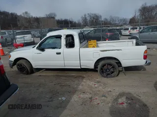 2002 Toyota Tacoma z VIN 5TEVL52N52Z079509, wystawiony jako IAAI lot #41371588 z przebiegiem 220 579 mil mil oraz . Historia ofert i sprzedaży dostępna na DreamBid. Obrazek 14.