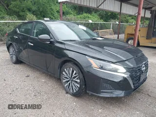 2024 Nissan Altima SV with VIN 1N4BL4DV9RN377820, listed as a IAAI auction lot 42204495 with 35,532 mi miles and . Bid and sale history available at carsss.com. Image 1.