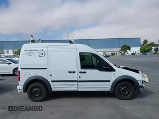 2013 Ford Transit Connect XLT with VIN NM0LS7BN1DT153643, listed as a IAAI auction lot 42658270 with 190,651 mi miles and . Bid and sale history available at DreamBid. Image 14.