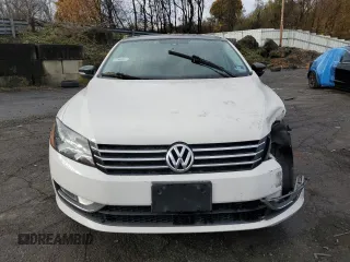 2015 Volkswagen Passat Sport z VIN 1VWBT7A35FC026650, wystawiony jako Copart lot #79938174 z przebiegiem 109 921 mil mil oraz Szkoda całkowita • Salvage title. Historia ofert i sprzedaży dostępna na DreamBid. Obrazek 5.