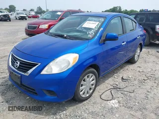 2013 Nissan Versa SV with VIN 3N1CN7AP0DL846613, listed as a IAAI auction lot 42461000 with 179,909 mi miles and . Bid and sale history available at DreamBid. Image 2.